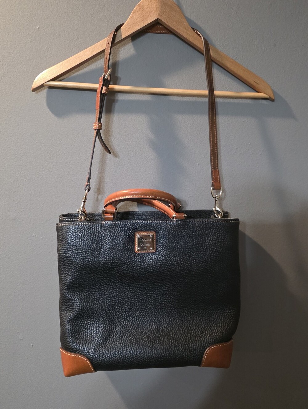 Vintage Dooney & Bourke Brenna Satchel Navy/Tan Pebbled Leather Handbag